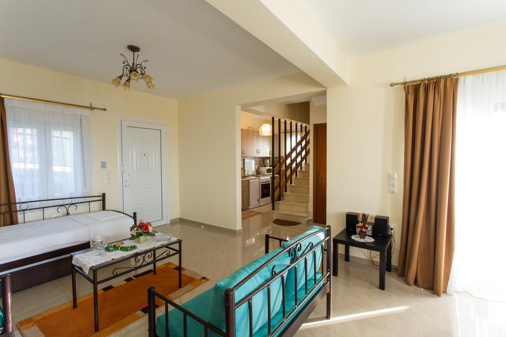 Villa Vera Áyios Nikítas Exteriör bild