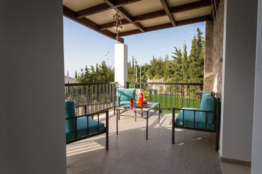 Villa Vera Áyios Nikítas Exteriör bild