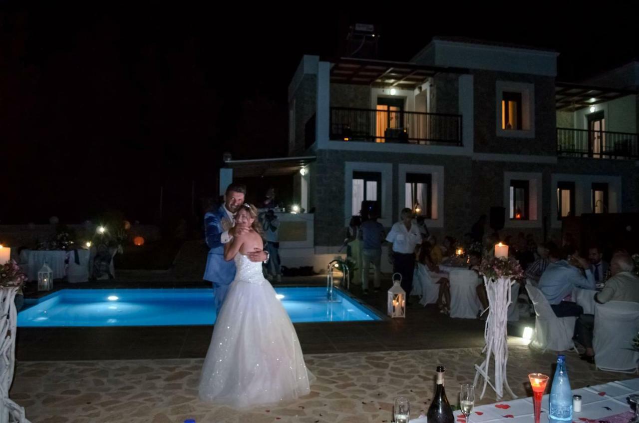 Villa Vera Áyios Nikítas Exteriör bild